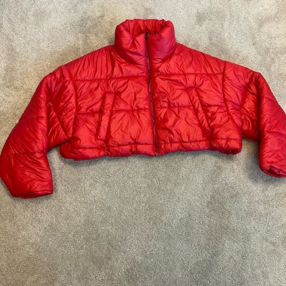 De Base Red Montana Crop Puffer Jacket Coat Ski Jacket Sz M NWT - Picture 10 of 10